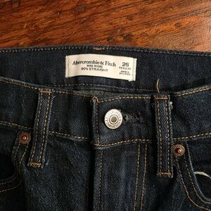 Abercrombie 90s Mid Rise Straight Dark Ink Jeans